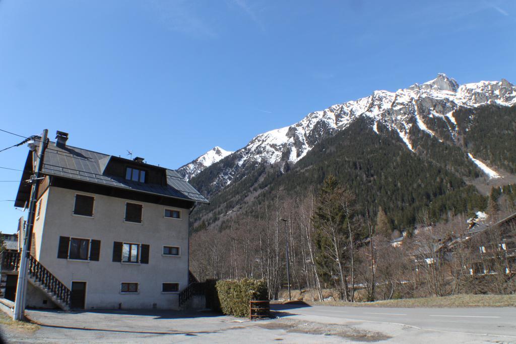 Apartment Germain Close To Chamonix Mont Blanc Exterior photo